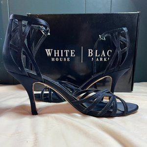 White House Black Market "Amber" Heel in Navy Blue, Size 9